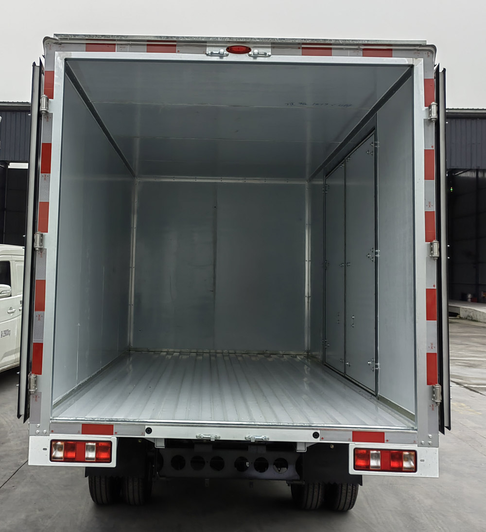 貴州牌GK5032XXYBEV01純電動廂式運輸車公告圖片