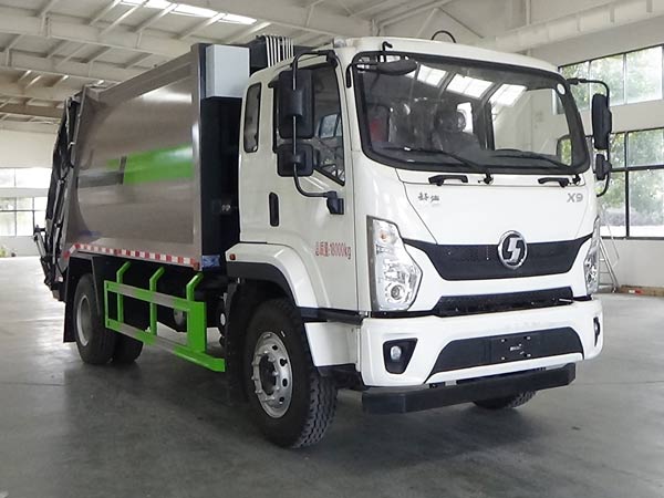 程力威牌CLW5181ZYSBHJ压缩式垃圾车