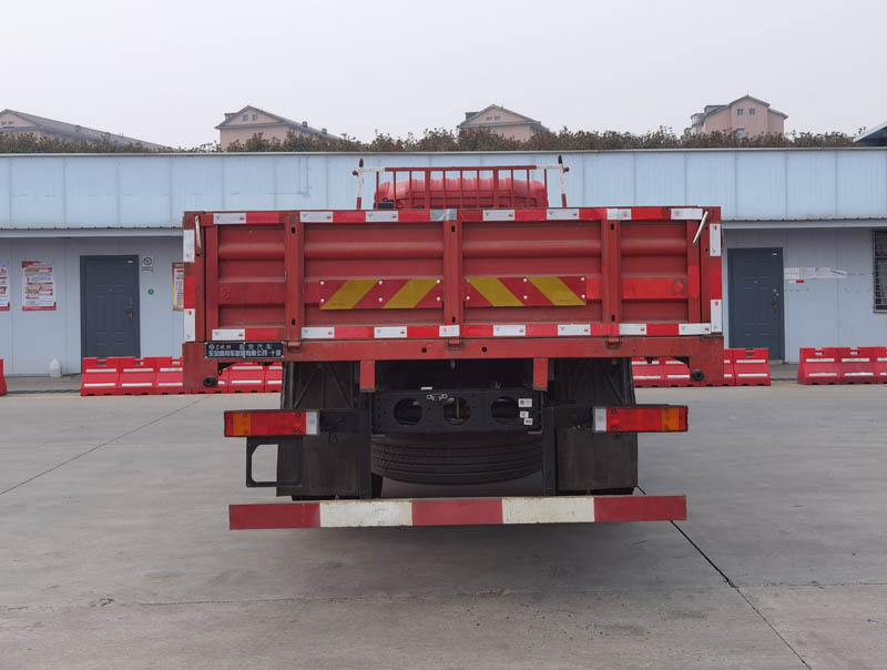 东风牌DFV1183GP6DA载货汽车公告图片