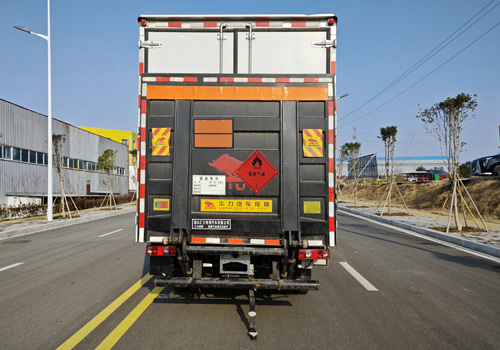 匯力威牌VVV5042XRQCA6易燃?xì)怏w廂式運(yùn)輸車公告圖片