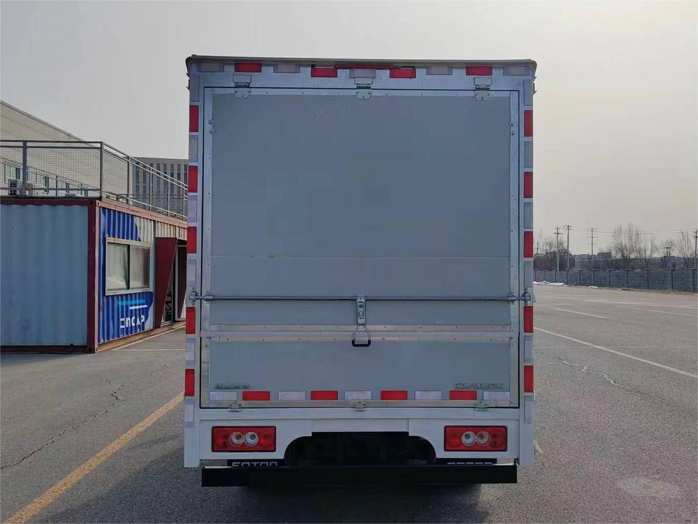 福田牌BJ5031XYK4JV4-AA1翼開啟廂式車公告圖片