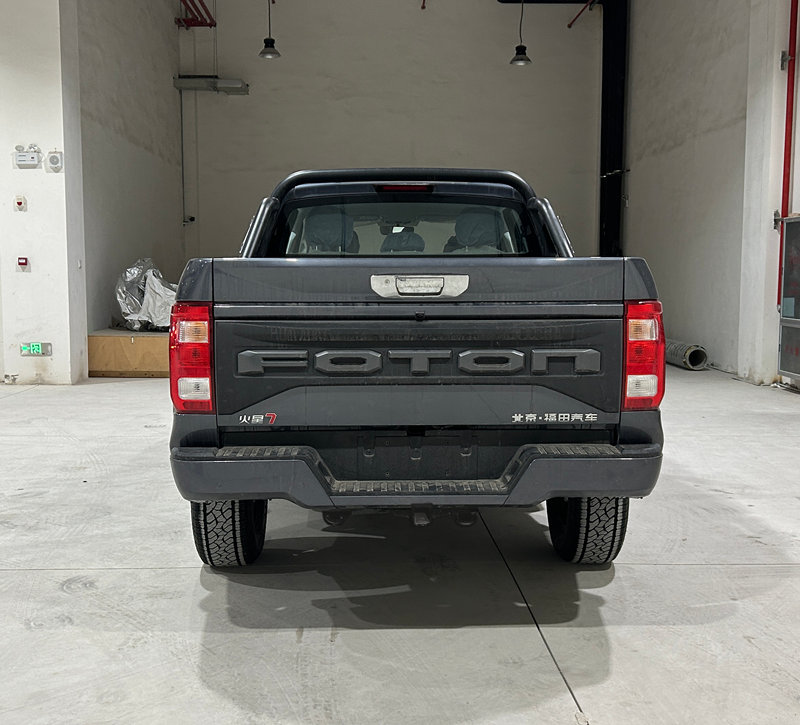 BJ1037V2MAV-8L 福田牌163马力单桥柴油1.8米国六多用途货车图片