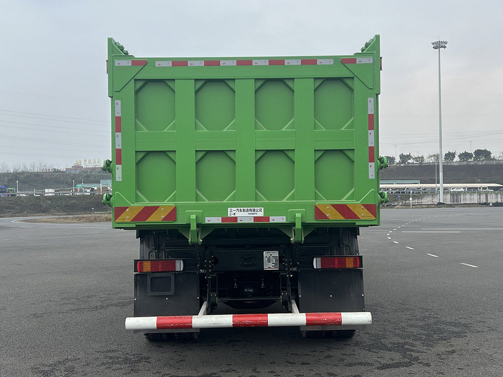 SYM3312ZZX6BEV 三一牌626马力前四后八纯电动8.8米换电式纯电动自卸汽车图片