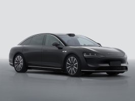 纯电动轿车