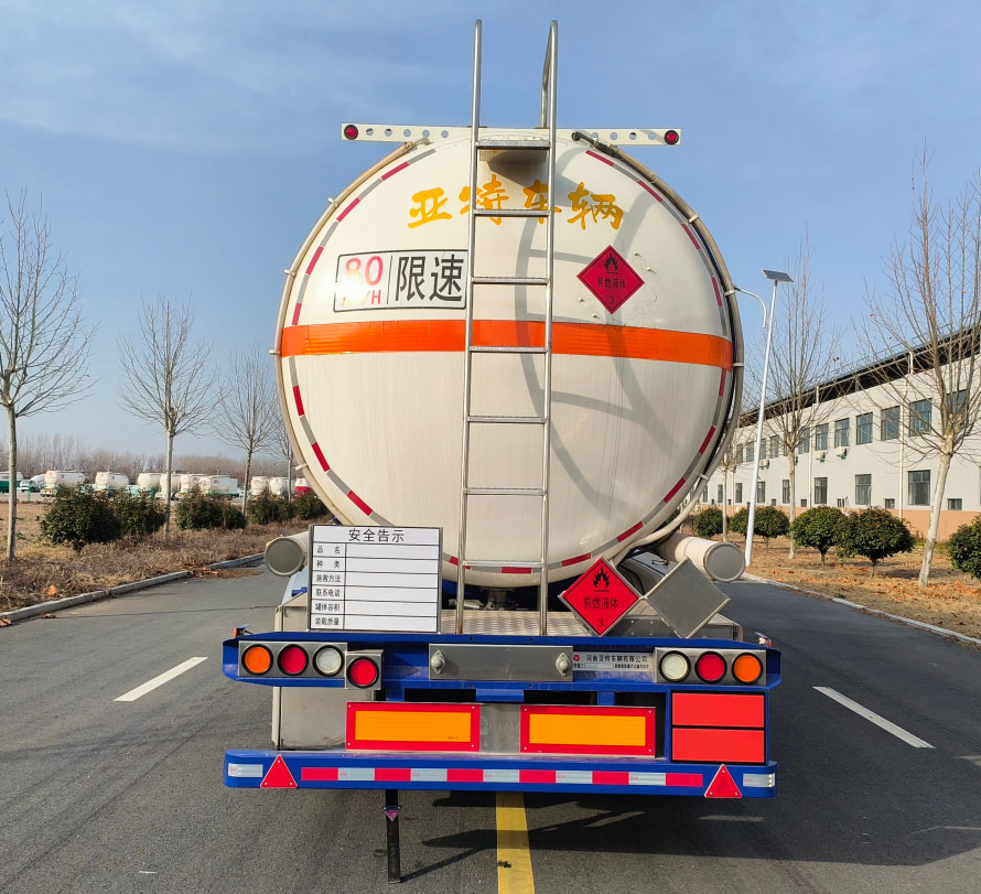 亚特重工牌HNV9400GRY48易燃液体罐式运输半挂车公告图片