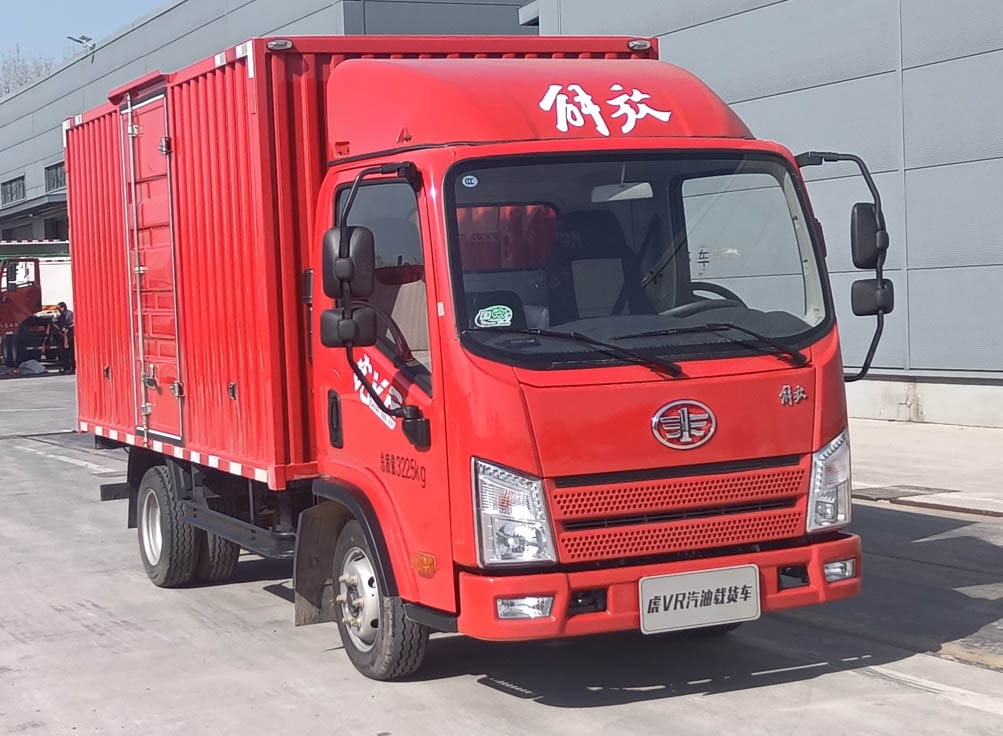 解放牌CA5030XXYP40Q02LE6A84厢式运输车