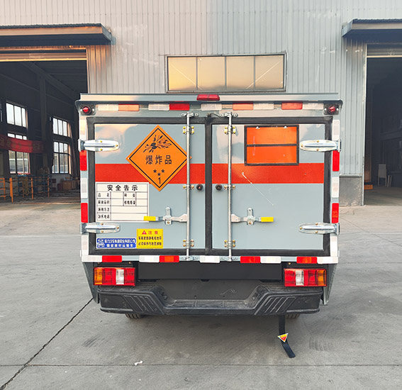 程力牌CL5037XQY6BXW爆破器材運輸車公告圖片