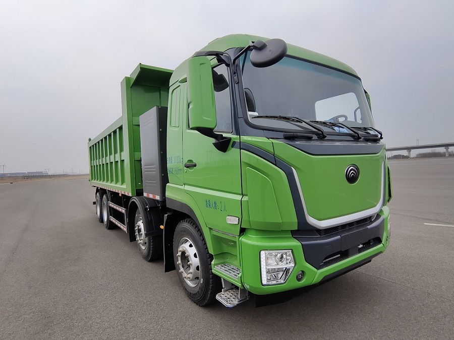 宇通牌 585马力 前四后八 纯电动自卸汽车(ZKH3312P6BEV7)