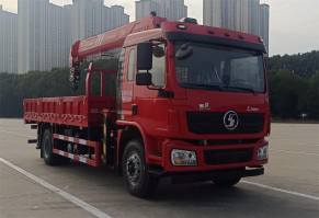 随车起重运输车