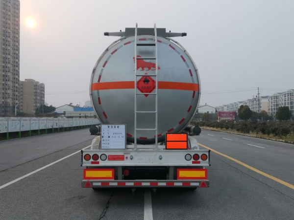 欧曼牌HFV9400GRY48A铝合金易燃液体罐式运输半挂车公告图片