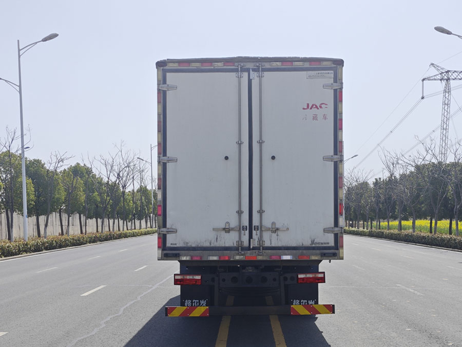 江淮牌HFC5181XLCP4K4A50S冷藏車(chē)公告圖片