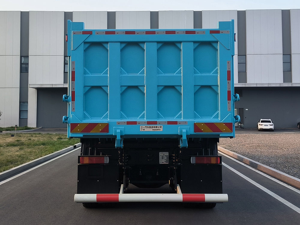 SYM3311ZH6BEV2 三一牌626马力前四后八纯电动8米纯电动自卸汽车图片