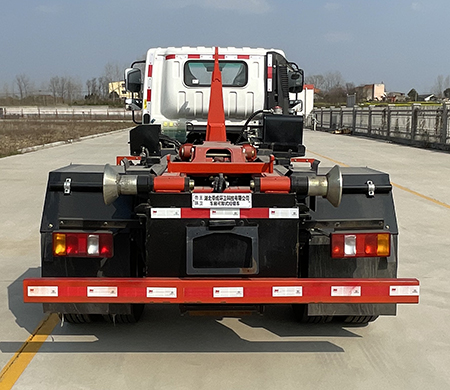 帝王環(huán)衛(wèi)牌HDW5124ZXXZ6車廂可卸式垃圾車公告圖片