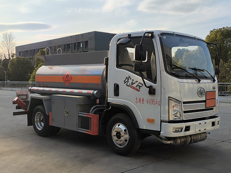 程力牌CL5042GJY6BWG加油车