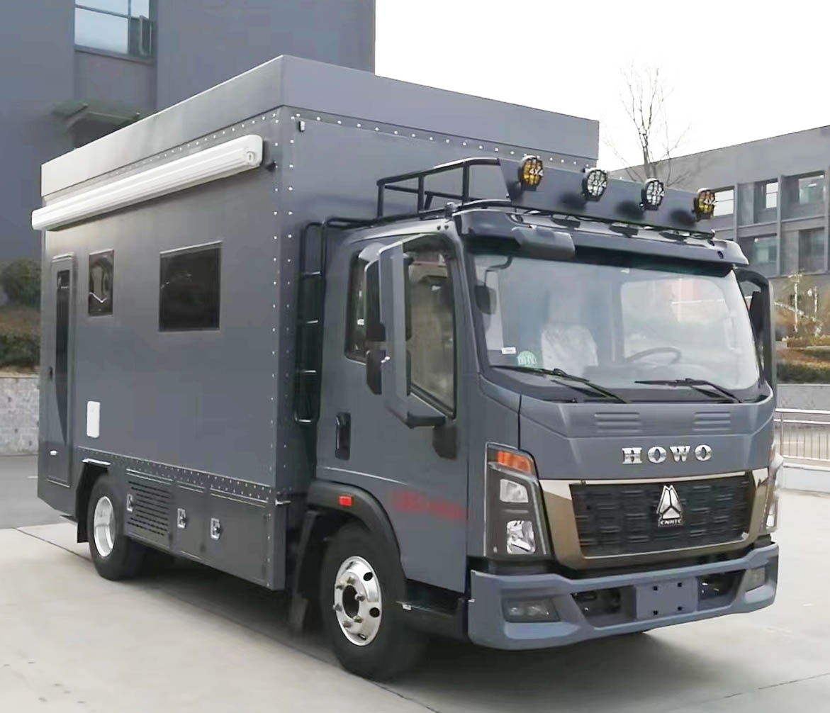 程力威牌CLW5061XLJBCA旅居车