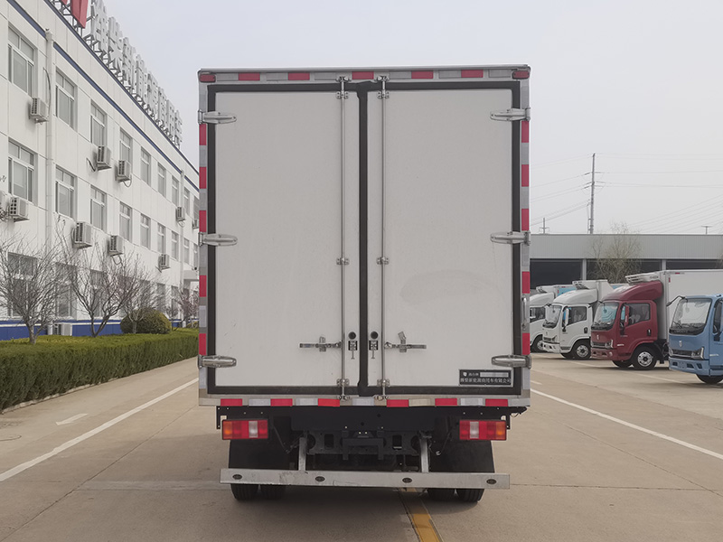 燕臺牌YTQ5043XLCKKPHEV331插電式混合動力冷藏車公告圖片