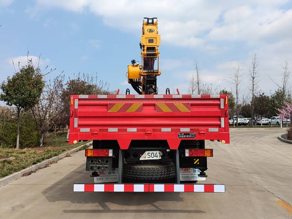 駿通牌JF5182JSQEQ08隨車起重運輸車公告圖片