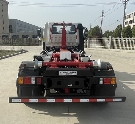 帝王環(huán)衛(wèi)牌HDW5114ZXXBJ6車廂可卸式垃圾車公告圖片