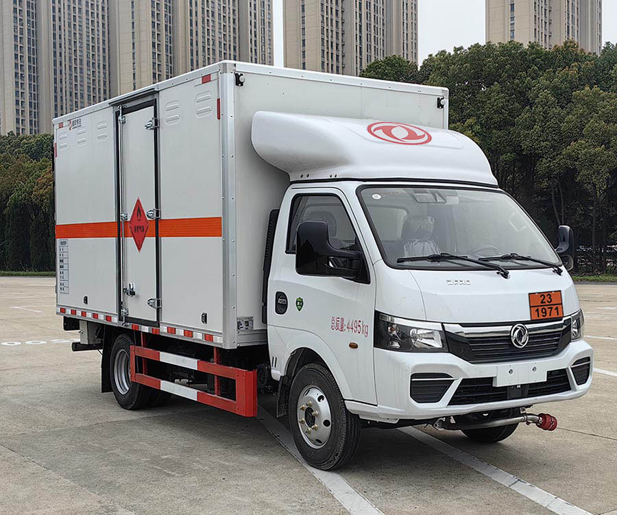 元爽牌SFZ5046XRQE6易燃气体厢式运输车