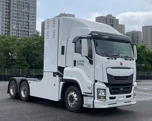 庆铃牌(繁体)牌 360马力 燃料电池半挂牵引车(QL4250FCEVHMPH)
