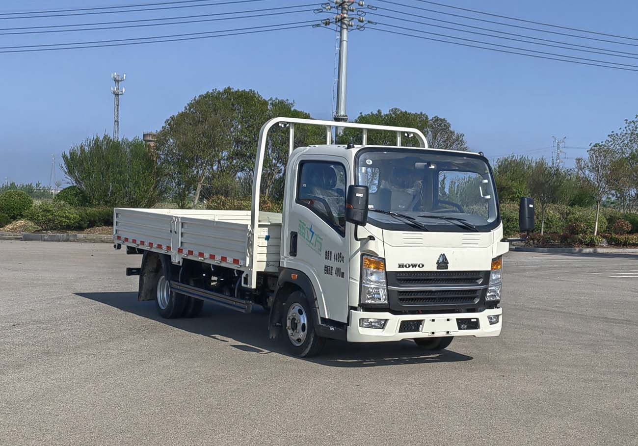 豪沃牌 143马力 纯电动载货汽车(ZZ1047F3313Z145BEV63)