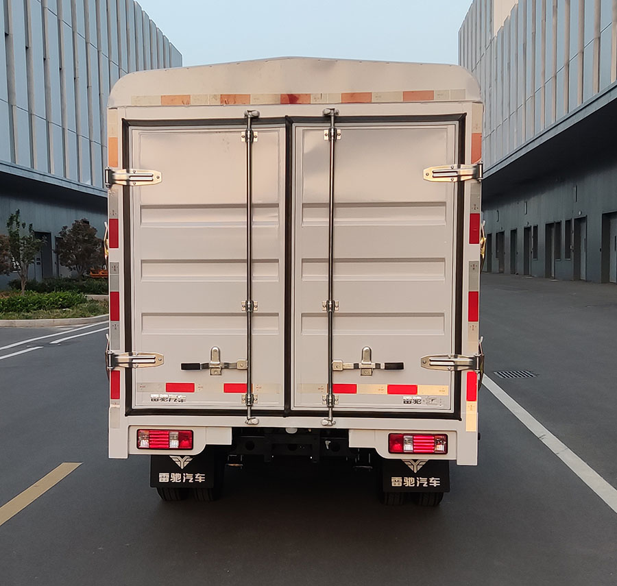 雷馳牌HLD5032CCYBEV純電動(dòng)倉柵式運(yùn)輸車公告圖片