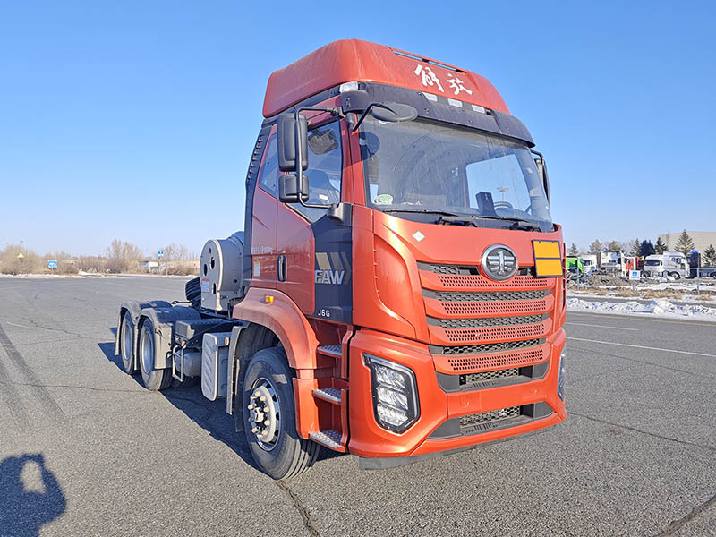 解放牌 510马力 危险品运输半挂牵引车(CA4250P62M25T1E6Z)