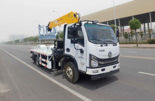 高空作业车