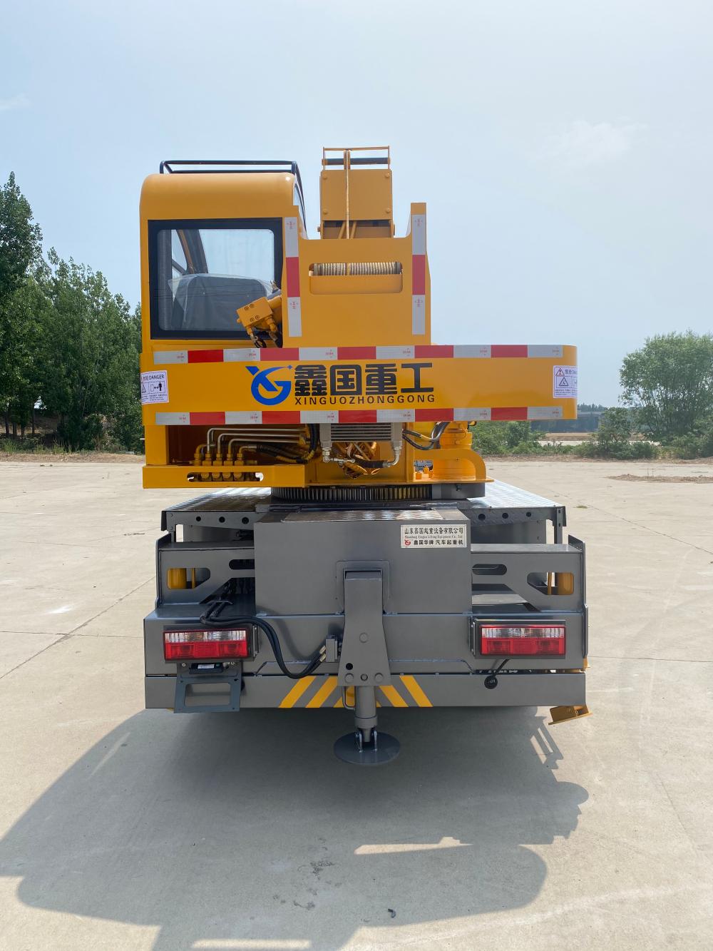 鑫國華牌XGZ5041JQZCD6汽車起重機(jī)公告圖片