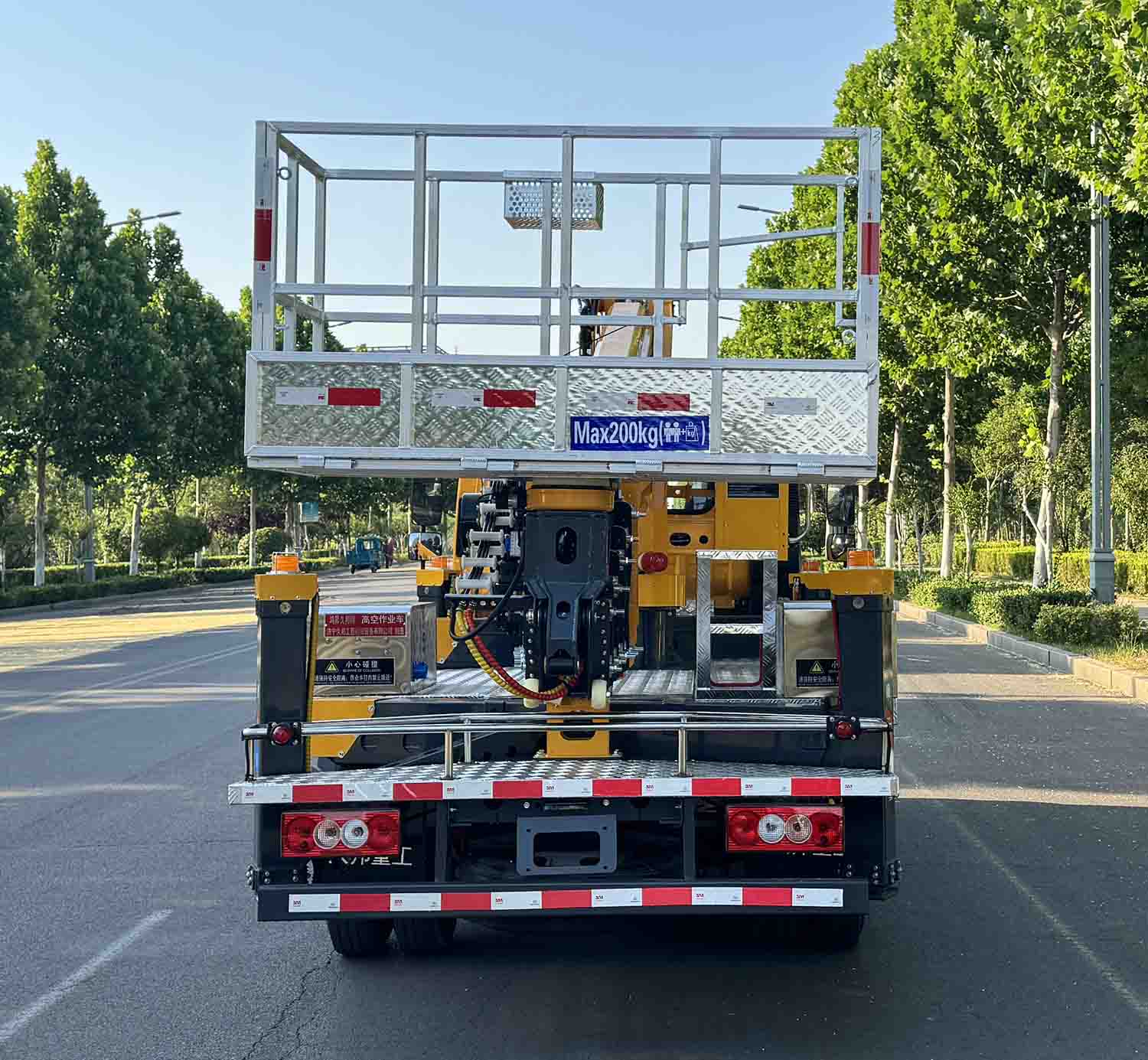 鴻昇久邦牌JBP5045JGKBJ6高空作業(yè)車公告圖片