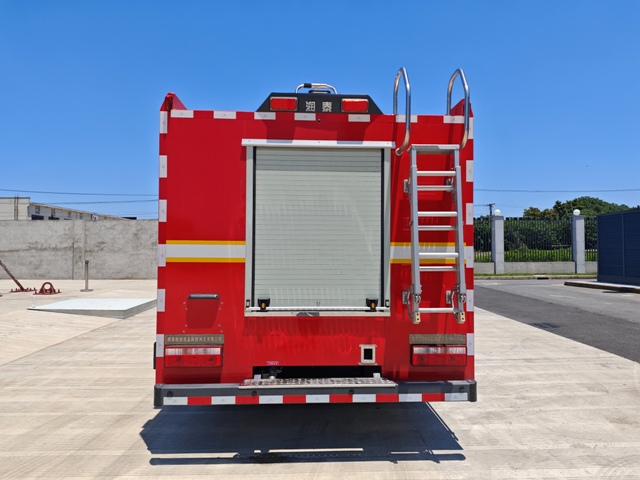 润泰牌RT5100GXFSG40/D6水罐消防车公告图片