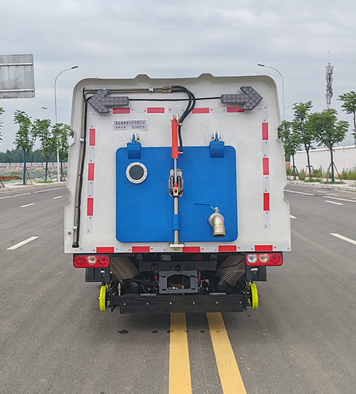 瑞雅晟牌RRR5047TXSSEV純電動洗掃車公告圖片