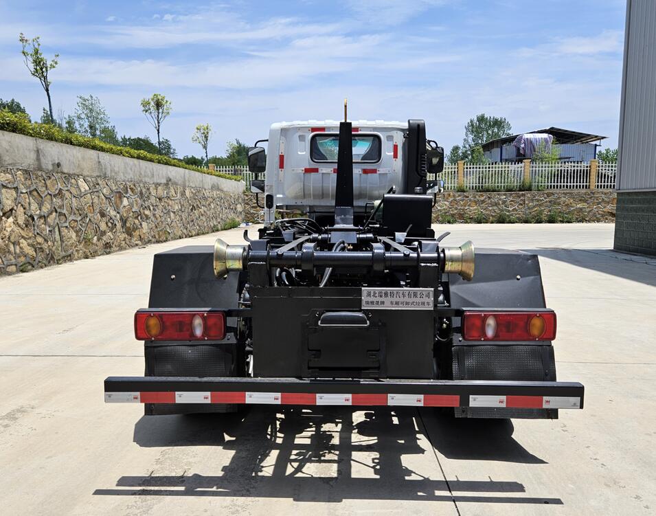 瑞雅晟牌RRR5040ZXXE車廂可卸式垃圾車公告圖片