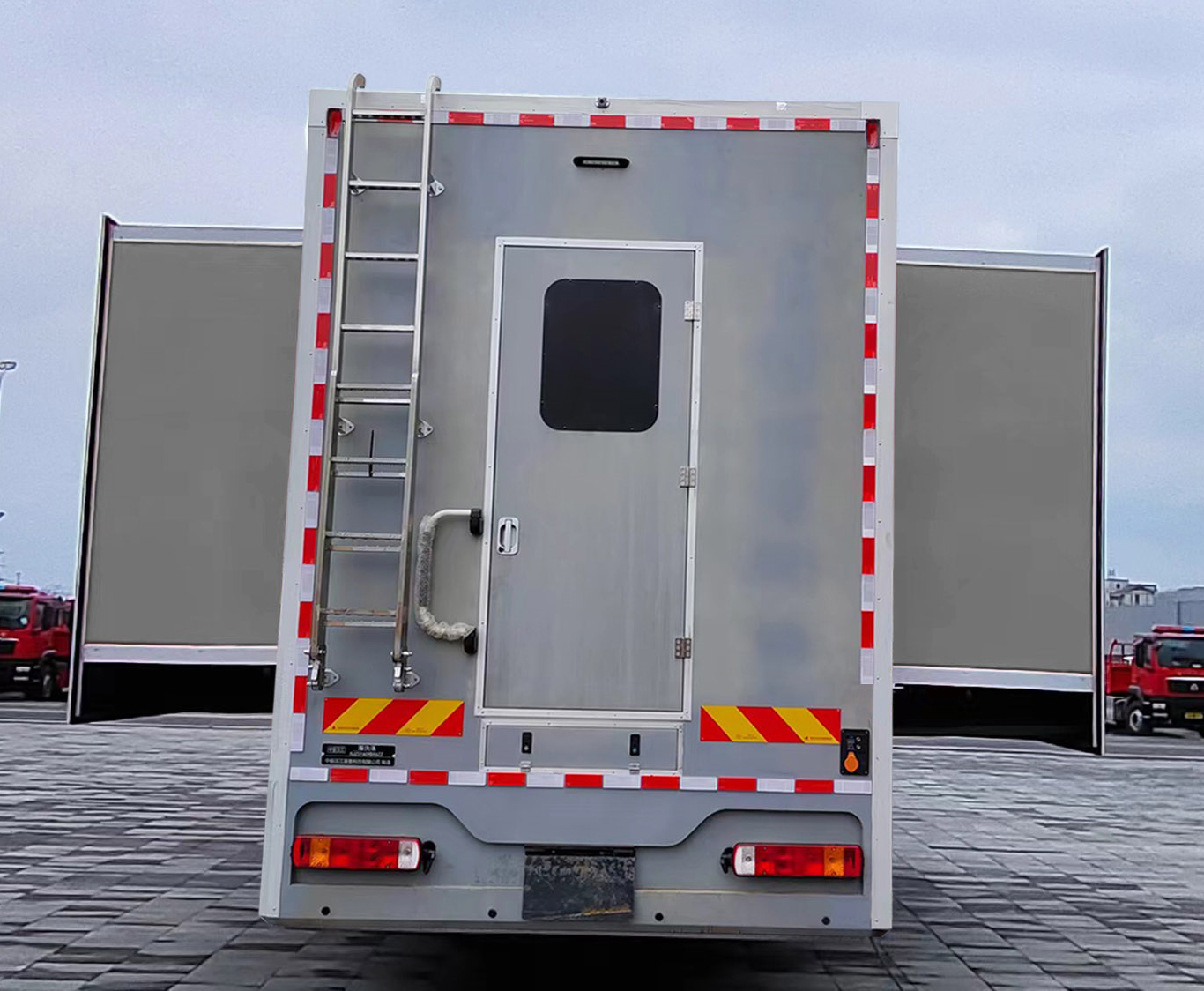 中振漢江牌HJZ5180TSY6ZZ1宿營車公告圖片