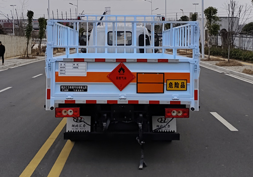 汇力威牌VVV5041TQPBJ6气瓶运输车公告图片