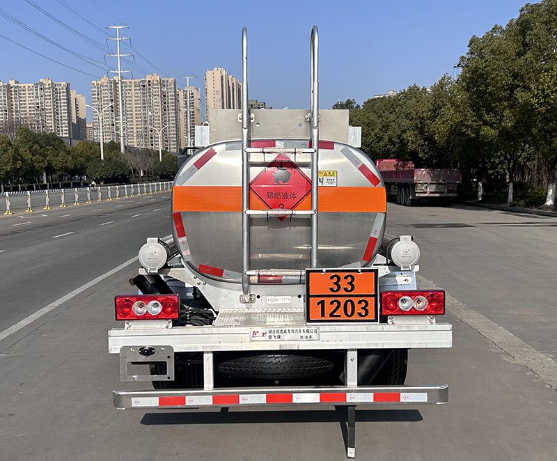 楚飛牌CLQ5048GJY6BJ加油車公告圖片