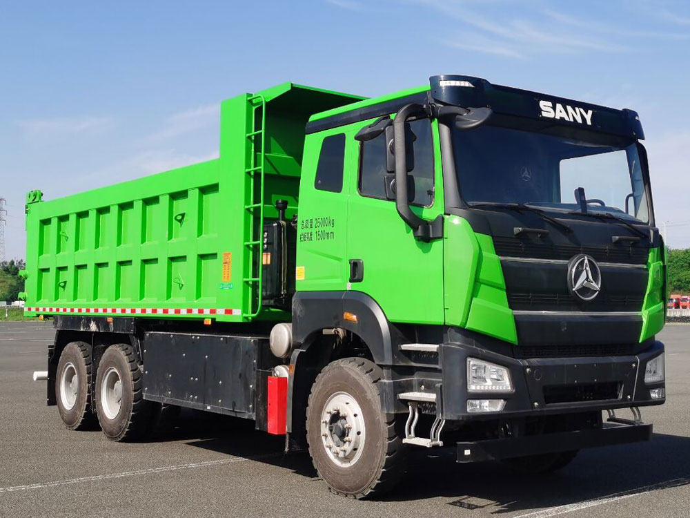 三一牌 626马力 后双桥,后八轮 纯电动自卸汽车(SYM3251ZH3BEV2)