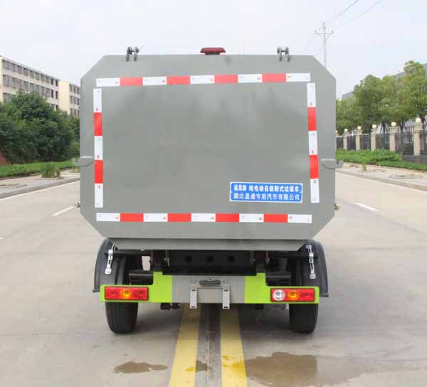 縱昂牌CLT5030ZZZBJBEV純電動(dòng)自裝卸式垃圾車公告圖片