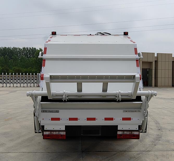 長(zhǎng)灃牌CFC5080ZYSBEV純電動(dòng)壓縮式垃圾車公告圖片