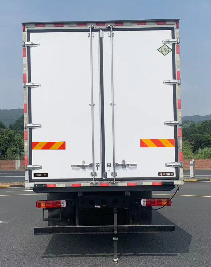 解放牌CA5180XLCP26K8L7NE6A90冷藏車公告圖片