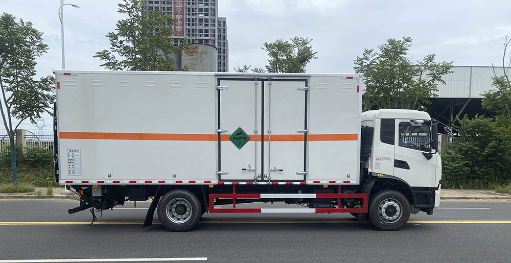 九州牌SYC5180XRQDFH6易燃氣體廂式運輸車公告圖片