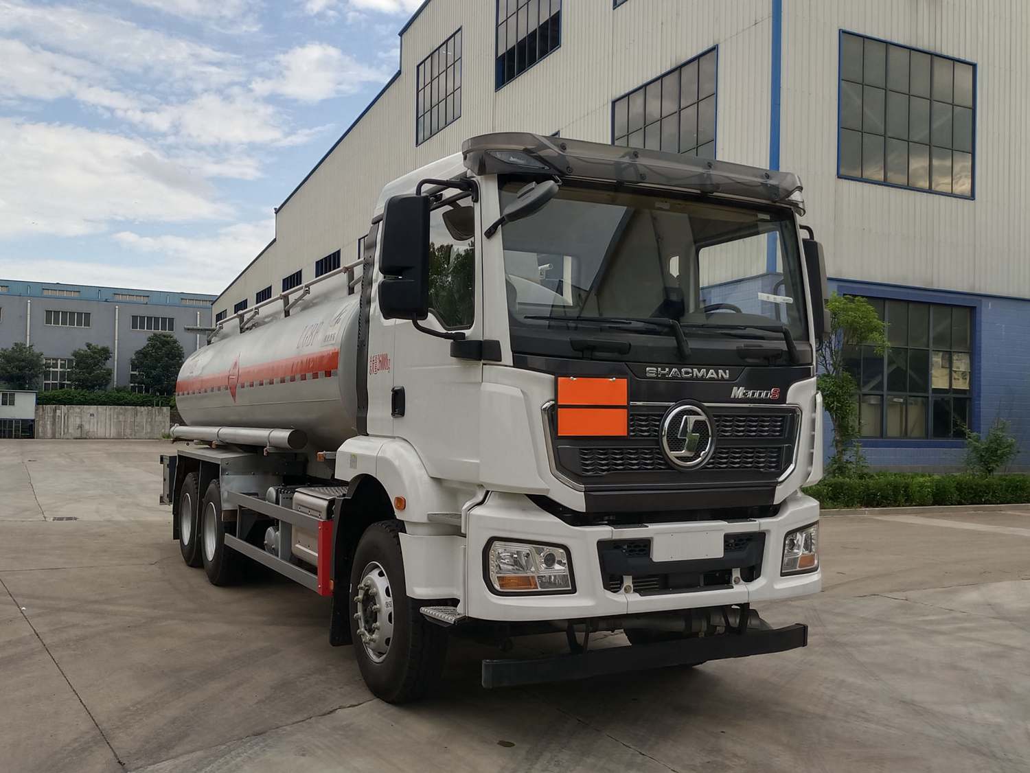 齐星牌QXC5260GRYS6易燃液体罐式运输车