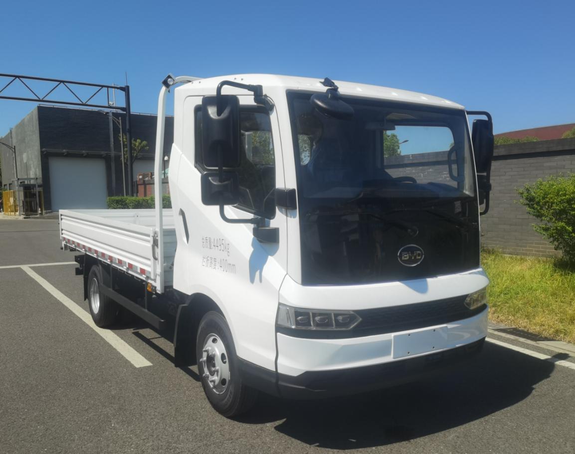 BYD1040A3BEV2 比亚迪牌204马力单桥纯电动4.2米纯电动载货汽车图片