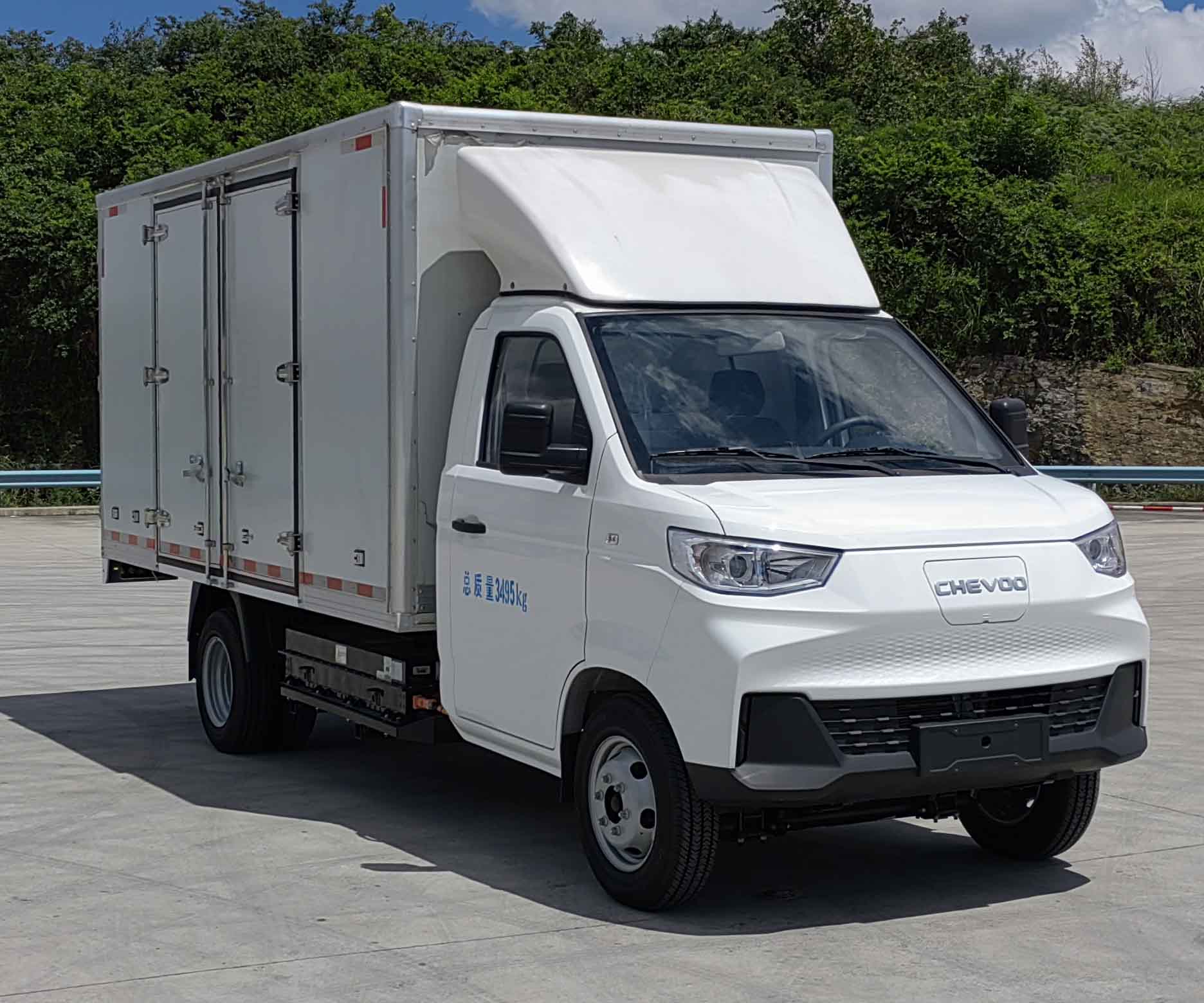 GK5032XXYBEV03型纯电动厢式运输车图片