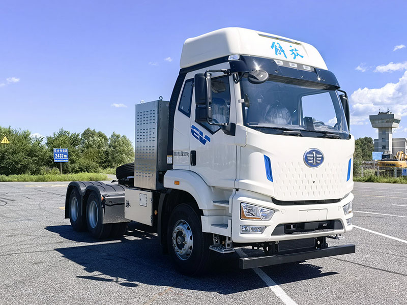 解放牌 286马力 纯电动半挂牵引车(CA4250P62T1BEVA9)