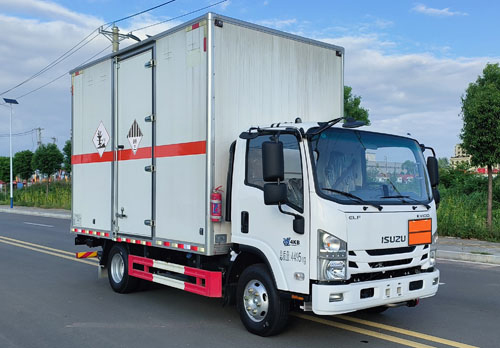 百捷牌QYY5042XZWQL6杂项危险物品厢式运输车