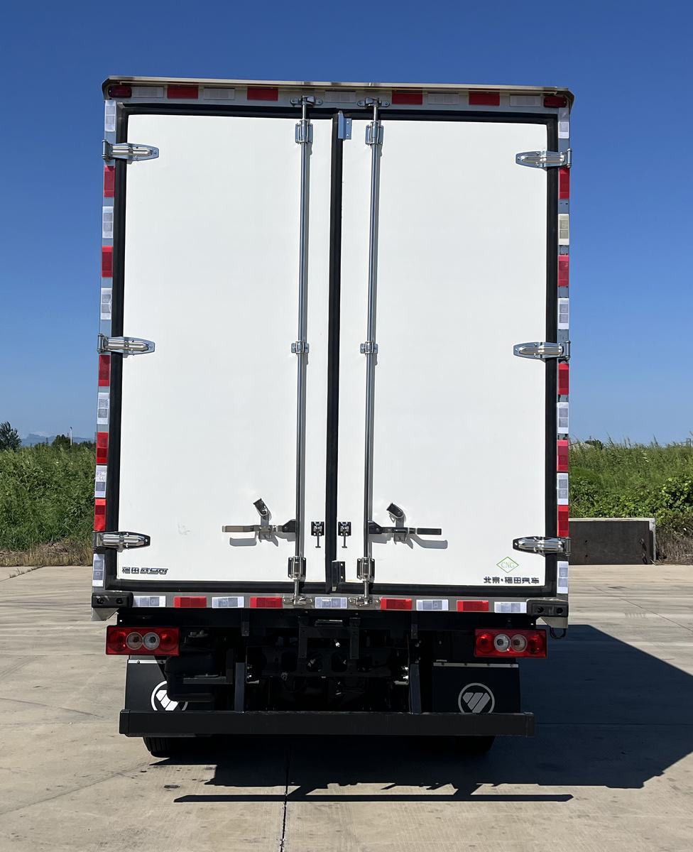 福田牌BJ5045XLC-FM5冷藏車公告圖片