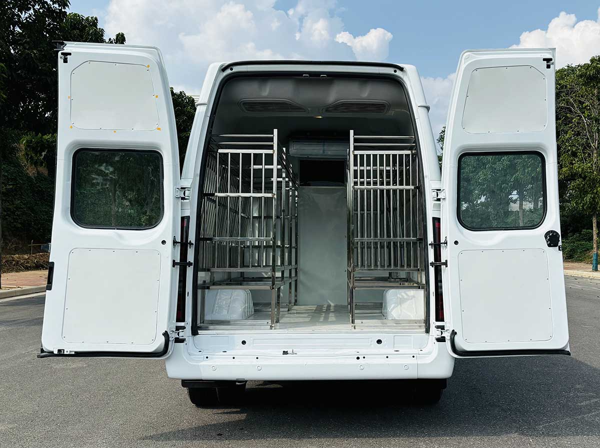 中荥汽车牌ZXD5040XJQFTQS2警犬运输车公告图片