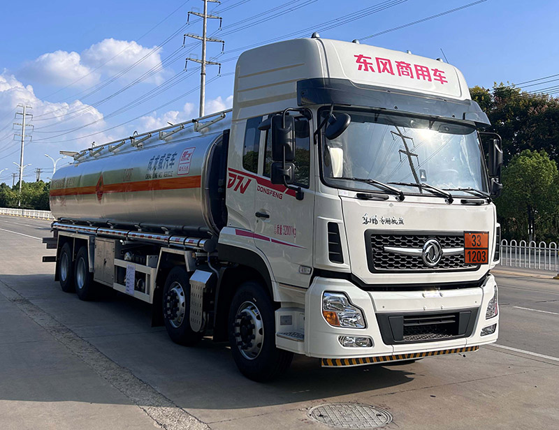 楚飞牌CLQ5327GYY6DJ铝合金运油车