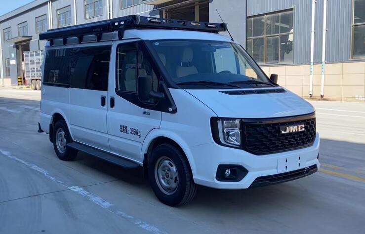 高赛华运牌CGS5041TSY宿营车